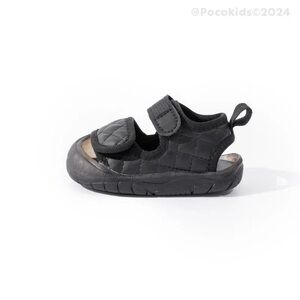 Kids camping sandals